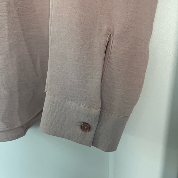 BNWT Reitmans Blush Pink Blouse - Picture 4 of 5